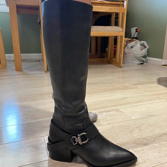 BRAND NEW Black Leather Boots - Picture 5 of 5